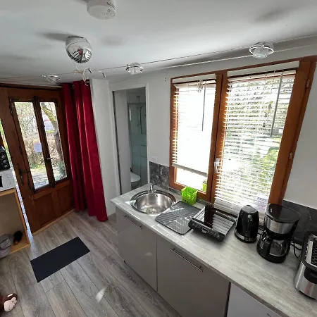 Mirabelle, Parking Prive Clos, Petit Dejeuner, Enfants Et Animaux Bienvenus 3* Chieulles