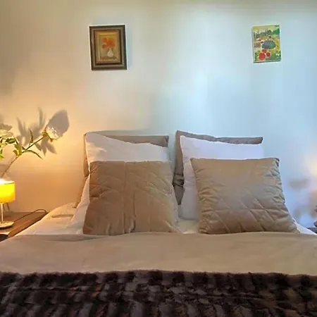Mirabelle, Parking Prive Clos, Petit Dejeuner, Enfants Et Animaux Bienvenus 3* Chieulles