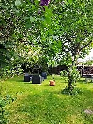 Bed and Breakfast Mirabelle, Parking Prive Clos, Petit Dejeuner, Enfants Et Animaux Bienvenus